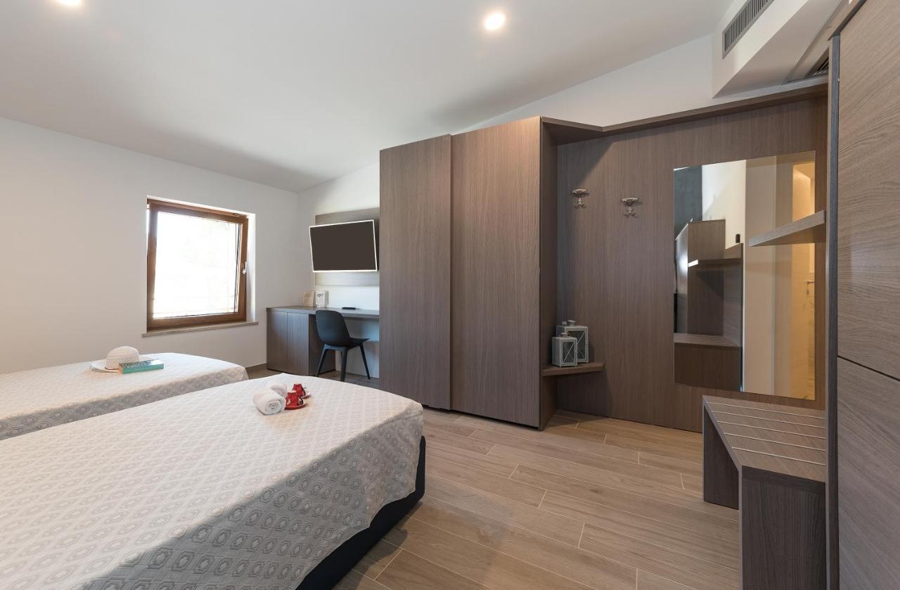 Hotel Da Si-Si Gemona del Friuli Esterno foto